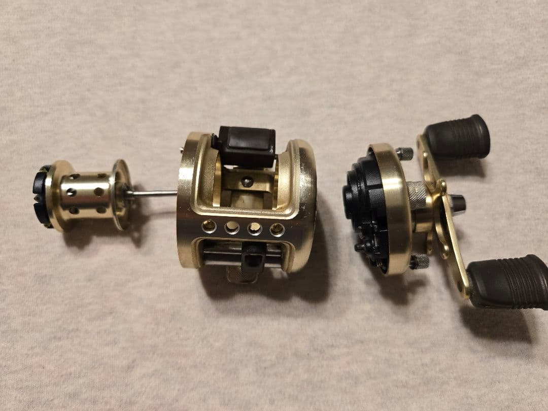 【クーポン期間】シマノ カルカッタ　SHIMANO CALCUTTA 50XT