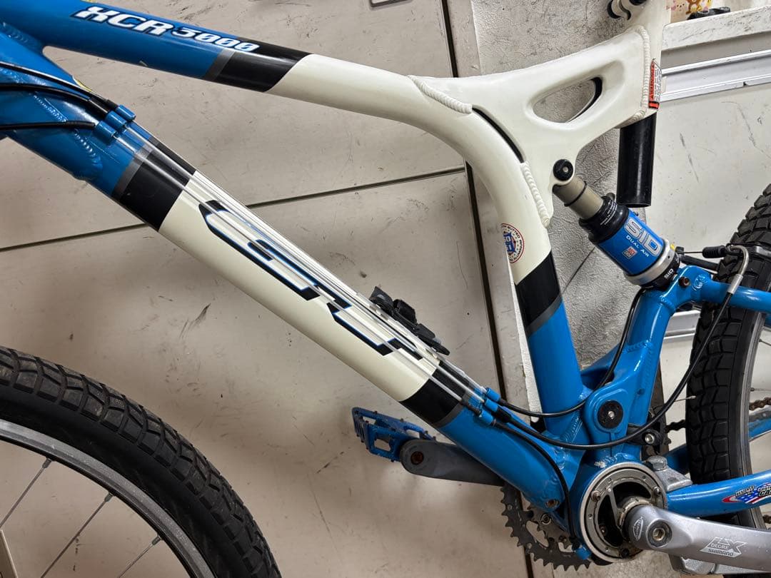 GT・i-drive XCR3000 MTB フルサスマウンテンバイク