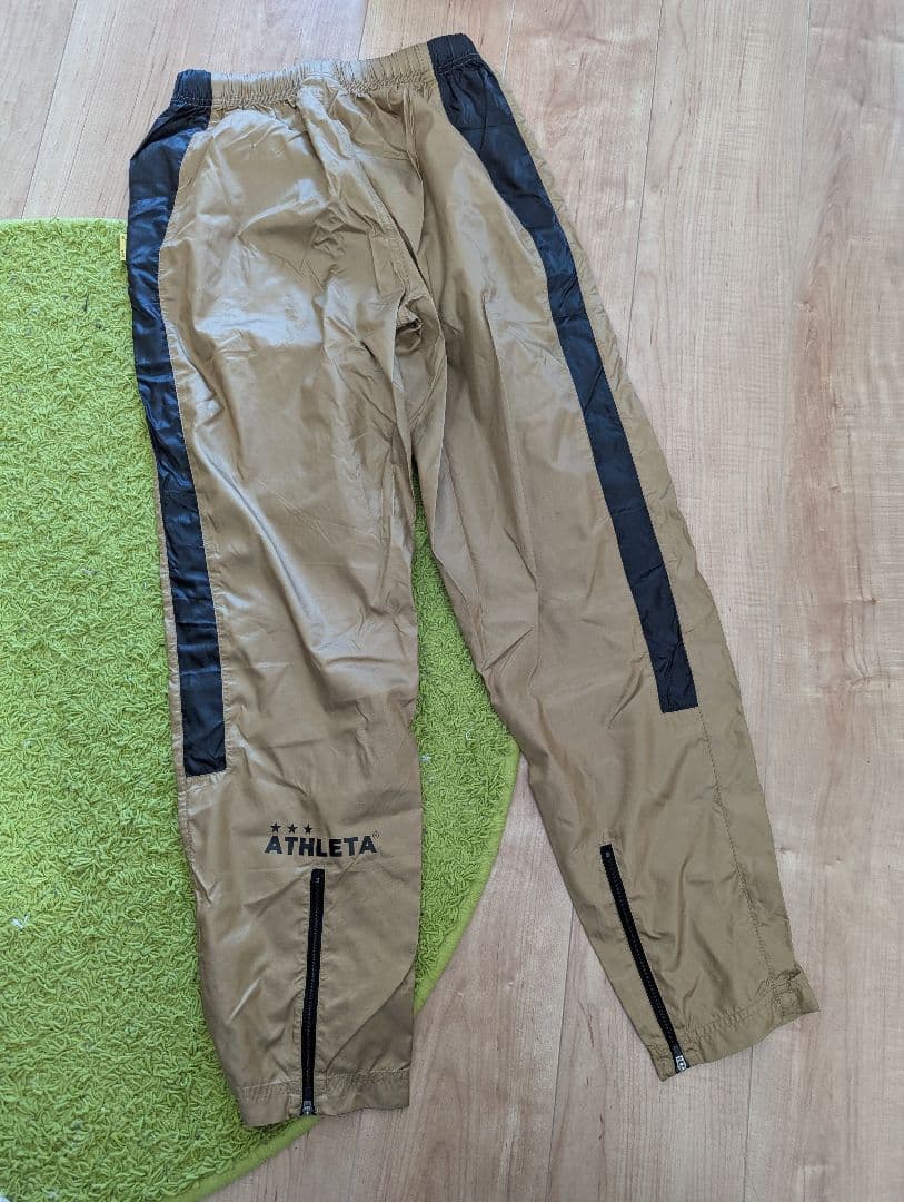 未使用【ATHLETA】ピステセットアップ◆ M◆ ベージュゴールド