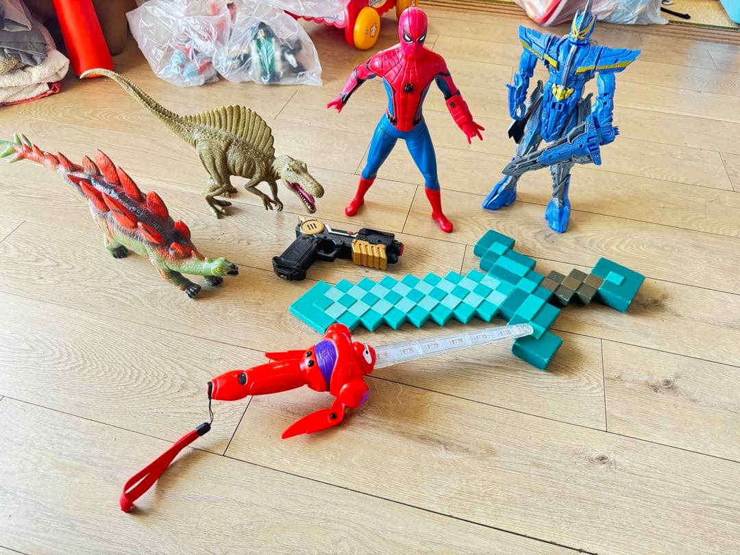 男の子おもちゃミニカーなど
