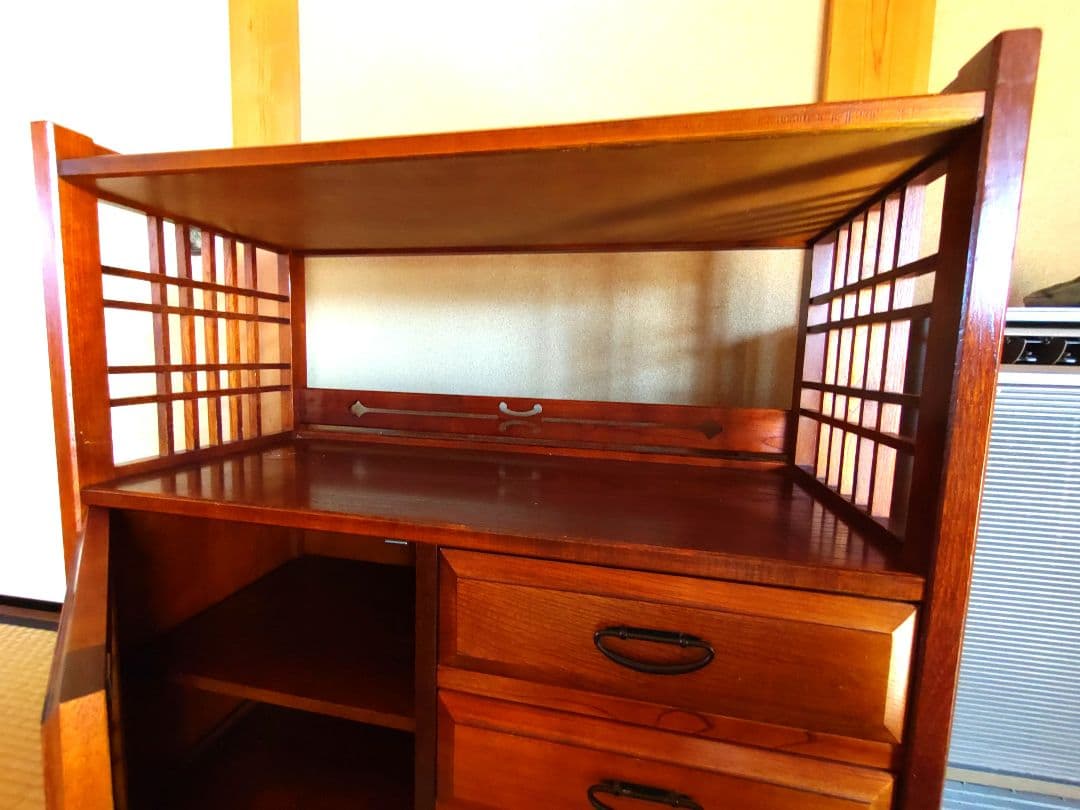 カリモク家具　飾り棚 茶箪笥 水屋箪笥 キャビネット 茶棚 　和風家具レトロ