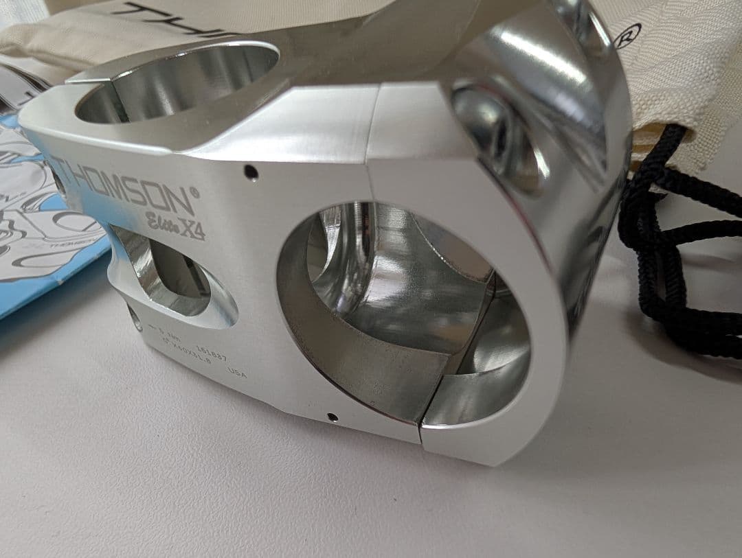 THOMSON ELITE X4 STEM φ31.8 40mm トムソン
