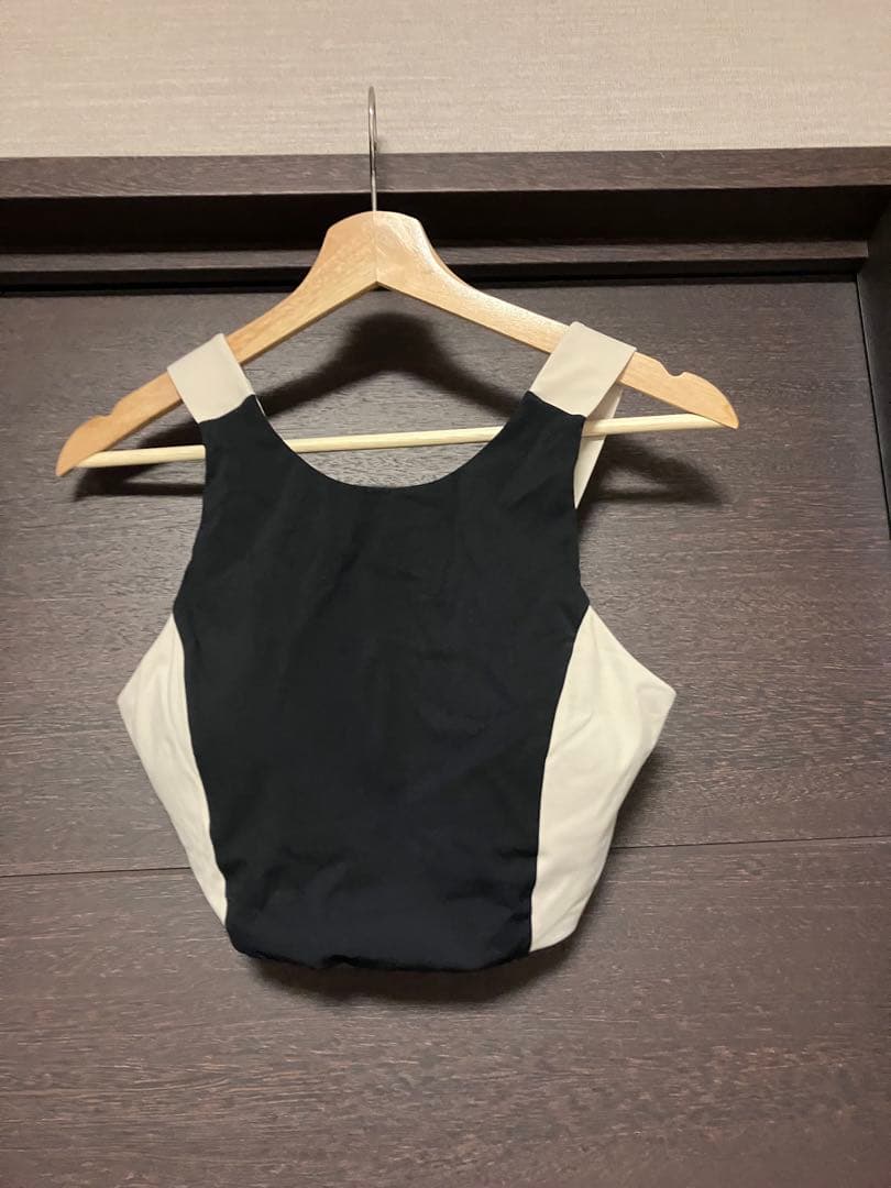 WERTHY COMBINATION YOGA TOP ブラック×ベージュ　S