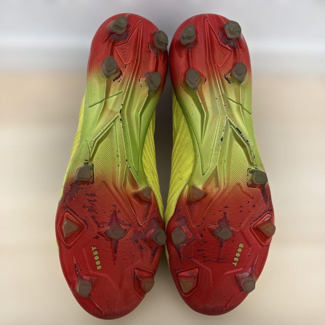 サッカースパイクadidasプレデター18+ 27cm