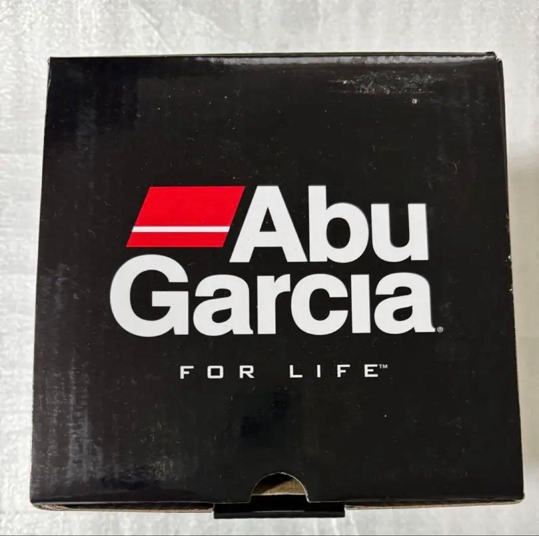 新品未使用　アブガルシアスーペリアAbu Garcia スーペリア 3000SH