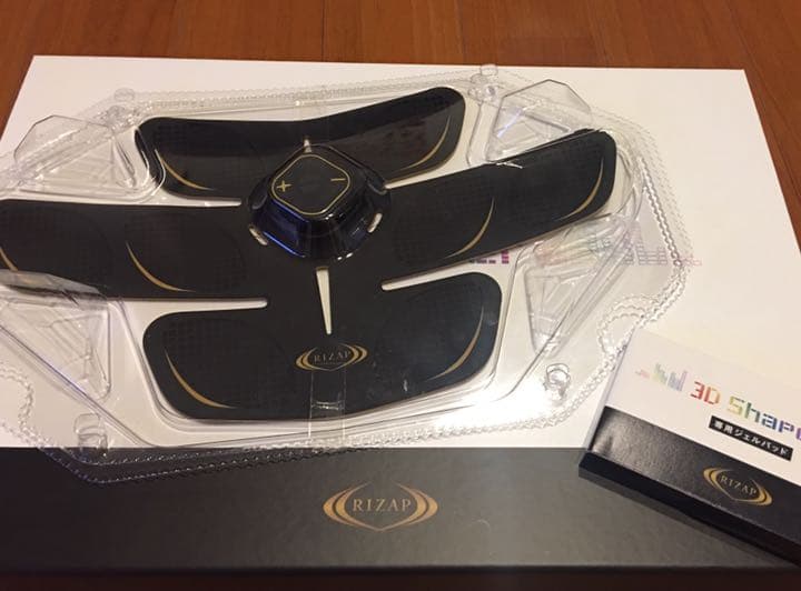 【再値下げ!!】RIZAP  3D Shaper本体＋別売りジェルパット