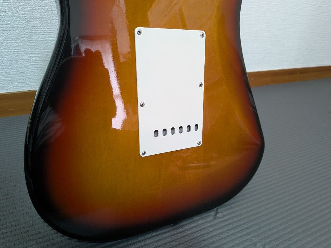 Fender Japan ストラトキャスター ST62 サンバースト Nシリアル