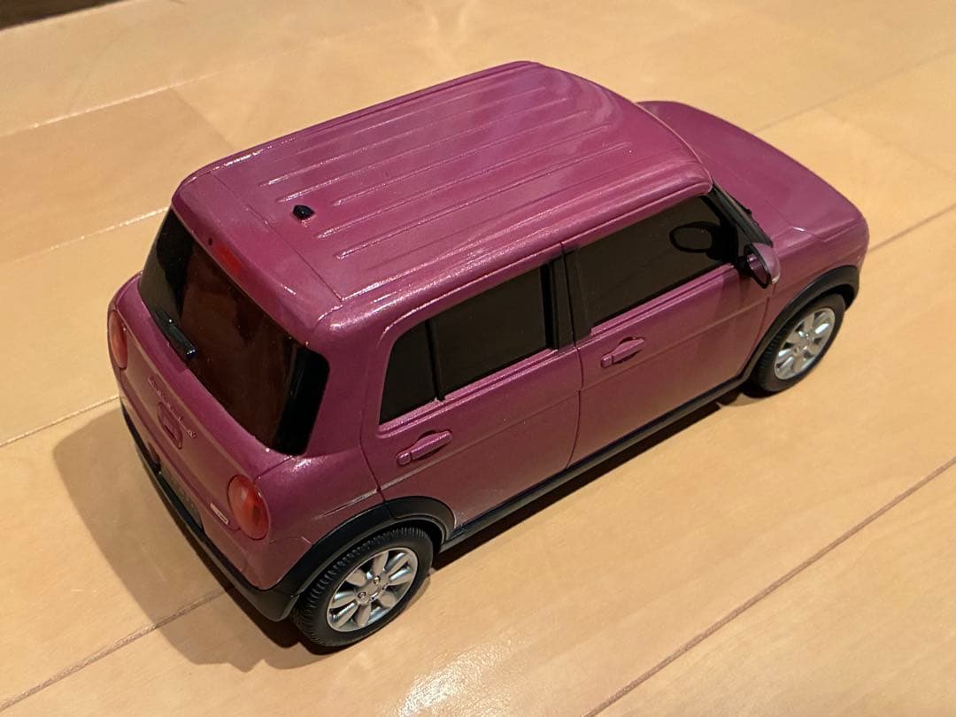 スズキ ラパン カラーサンプル ミニカー 1/18 ピンク 非売品