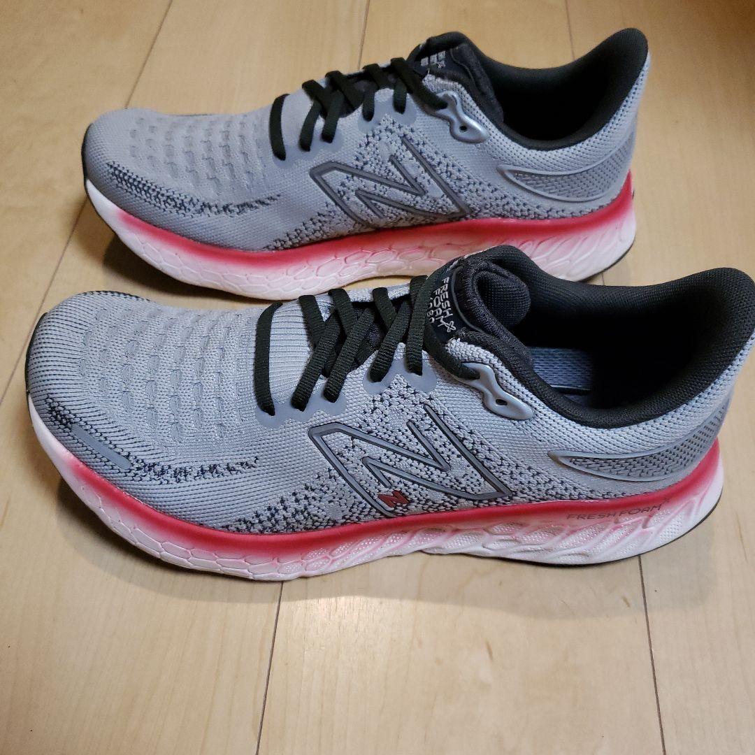 【美品】ニューバランス 1080 V12 ランニング インソール付き 27.0