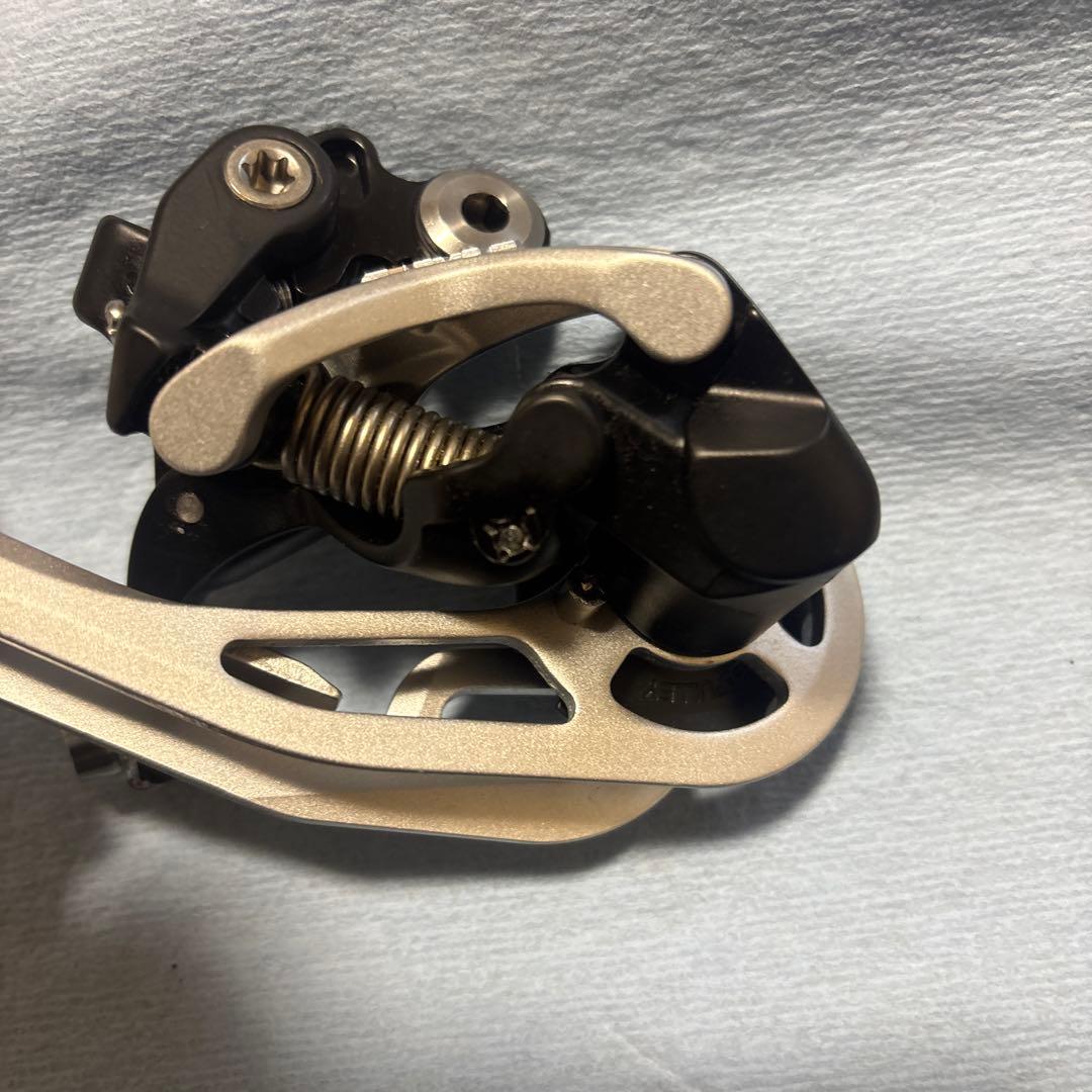 SHIMANO Deore XT RD-M772 リアディレイラー