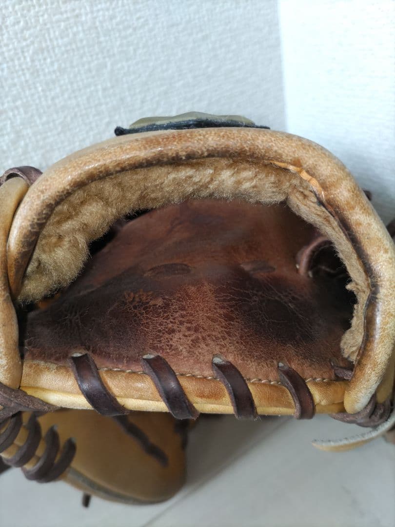 デサント　硬式内野　グローブ