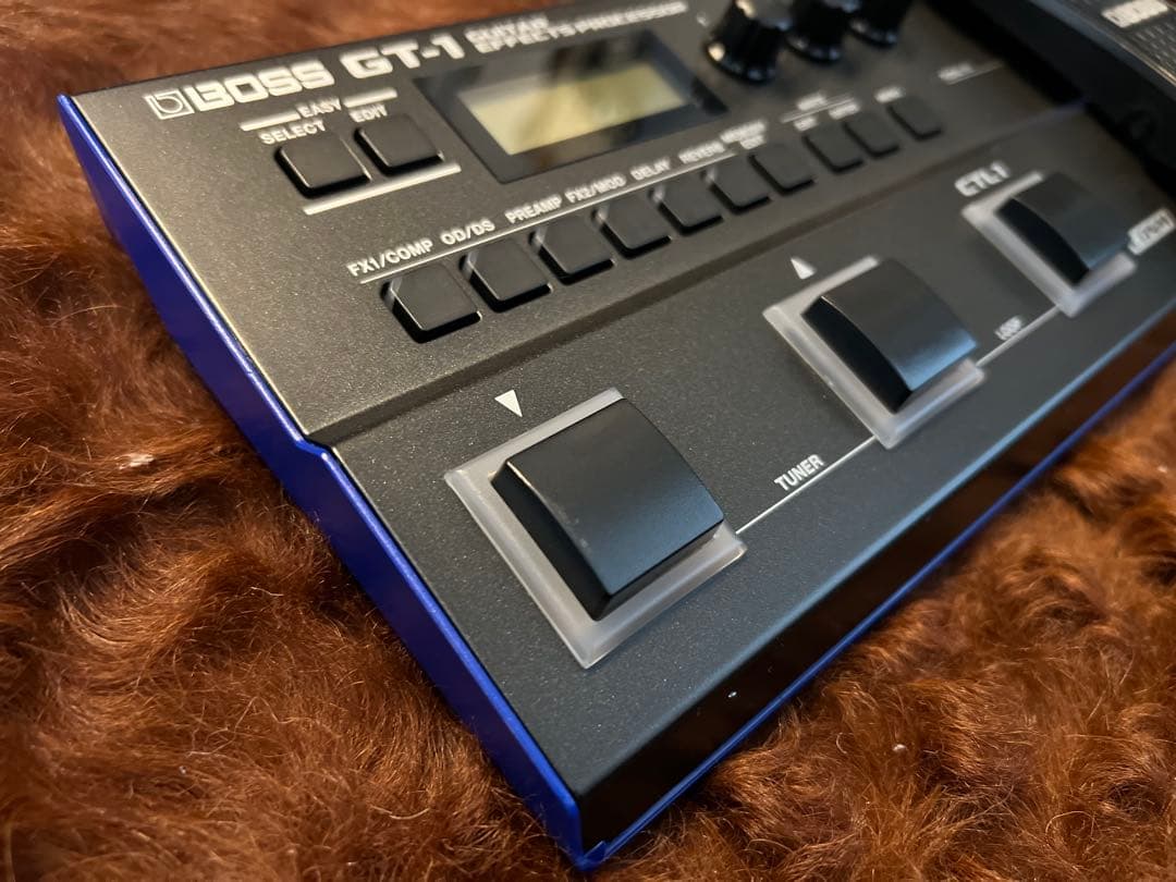 BOSS GT-1 マルチエフェクター　ほぼ未使用美品