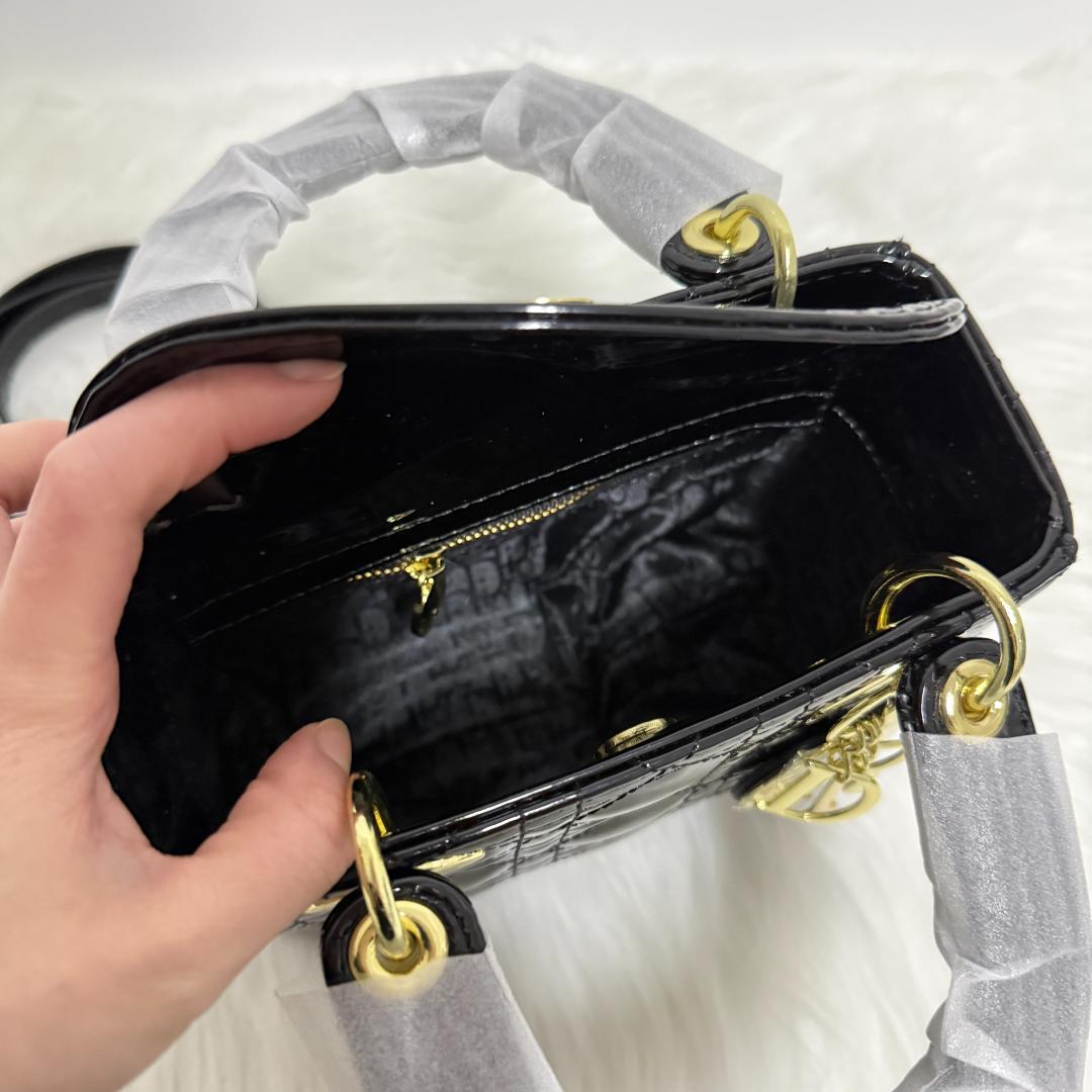 箱なし　美品ノベルティ　ショルダーバッグ　バッグ
