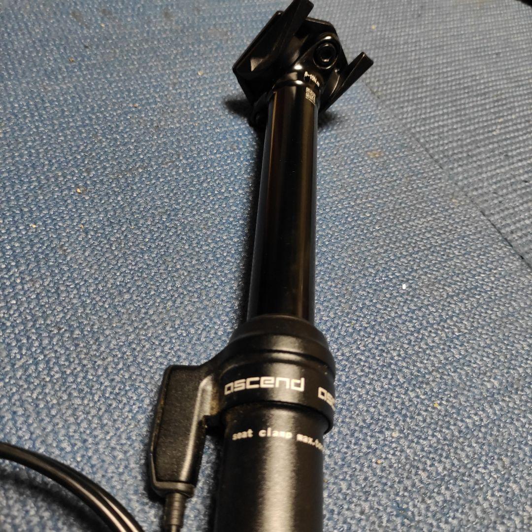 Ascend シートポスト seat clamp