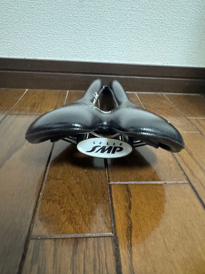 Selle SMP Hell サドル ブラック