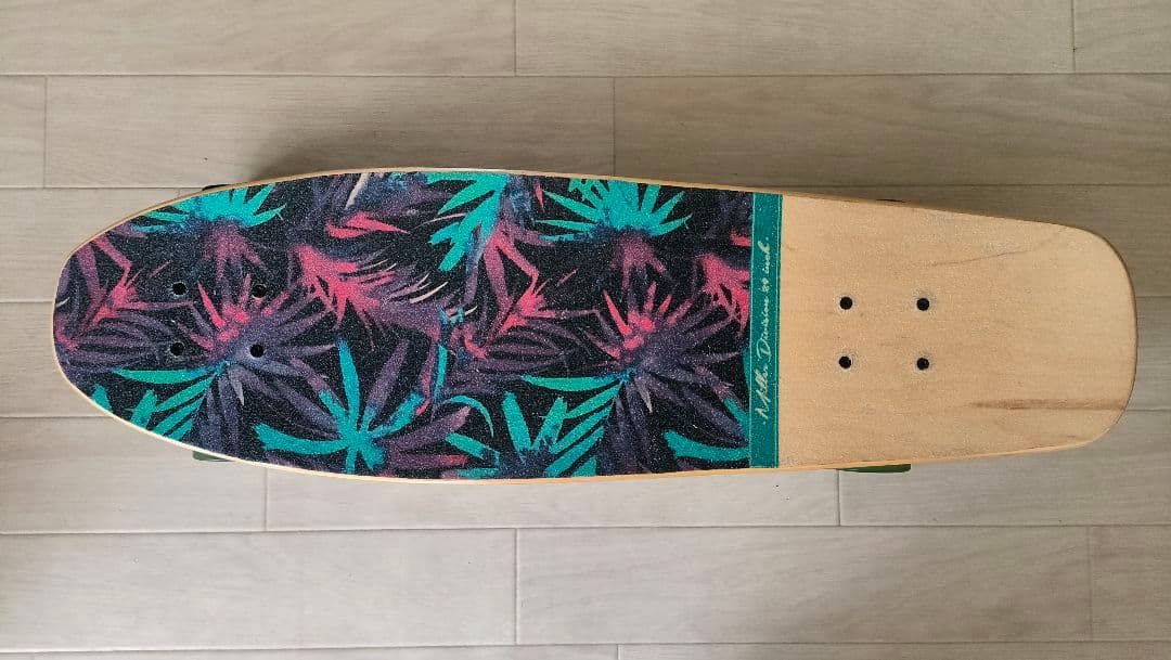 テンプルさま専用　Miller DivisionクルーザーMAUI 29スケート