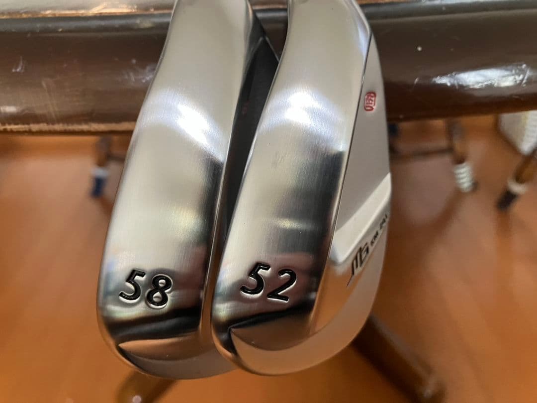 三浦技研 超美品 KM701 52度+58 N.SMODUS3 105WEDGE