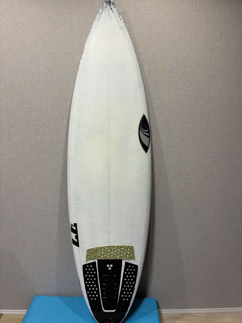 ♯77 ダークアーツ社ホワイトブラシ　5.9 極美品　値引き交渉致します
