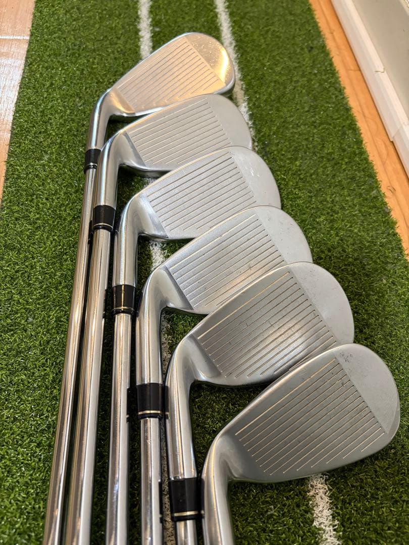 TaylorMade AEROBURNER アイアン(#5-PW)