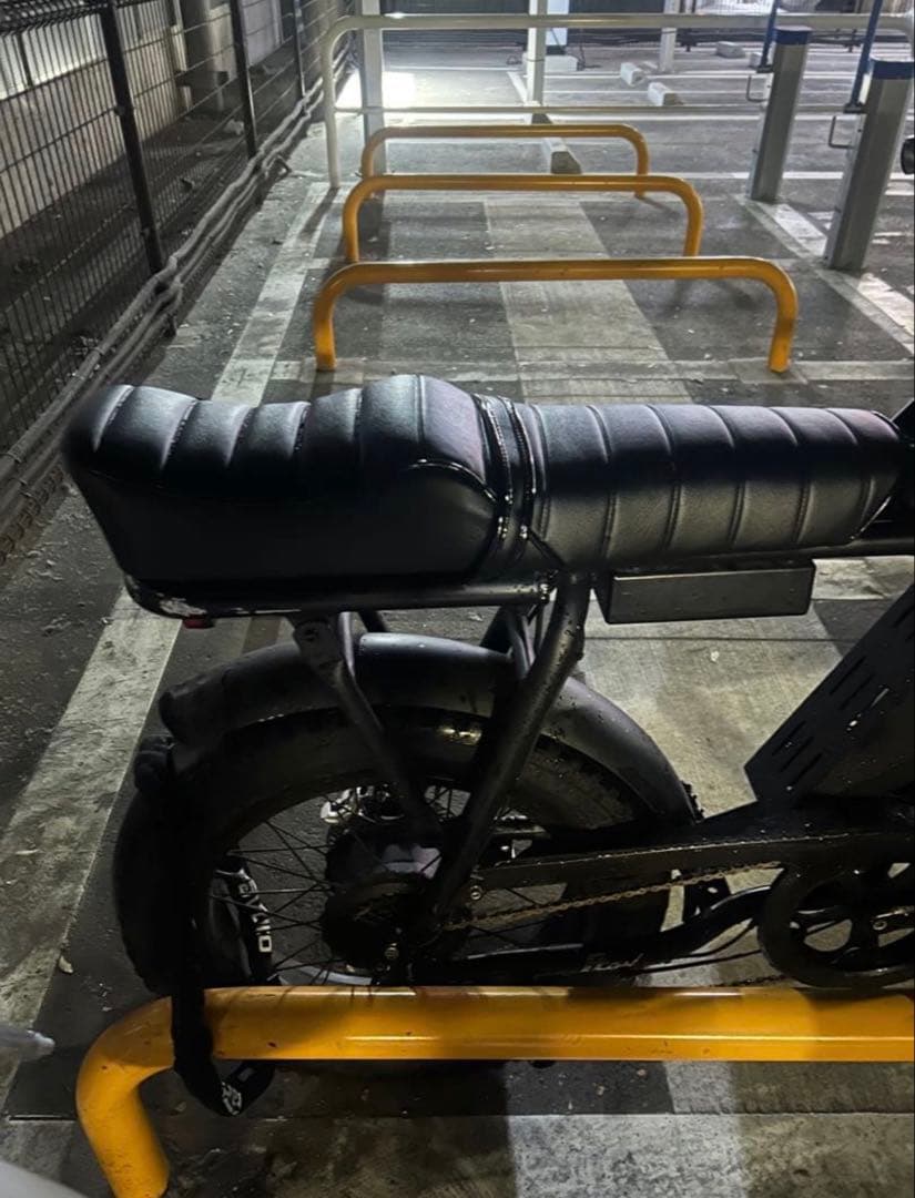 super73 FLOW BIKE ちょび三段シート ブラック EBIKE