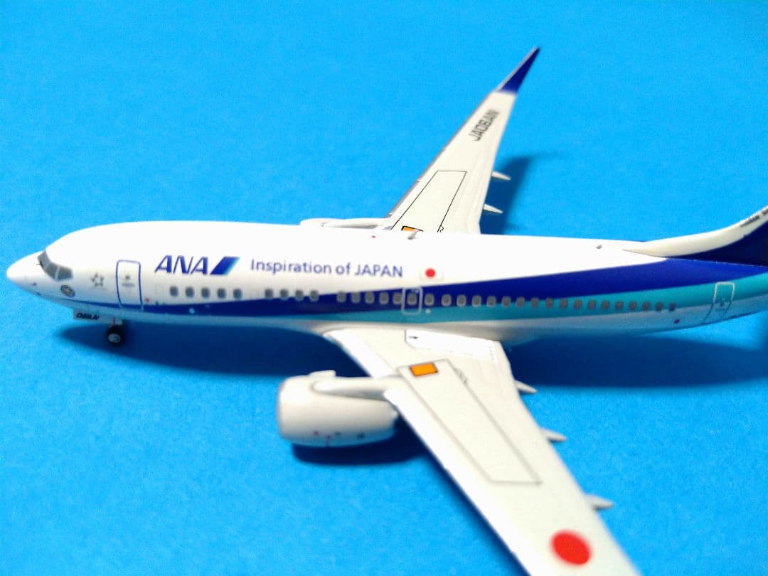 ANA全日空 BOEING737-700 JA06AN 1/400 特別塗装機