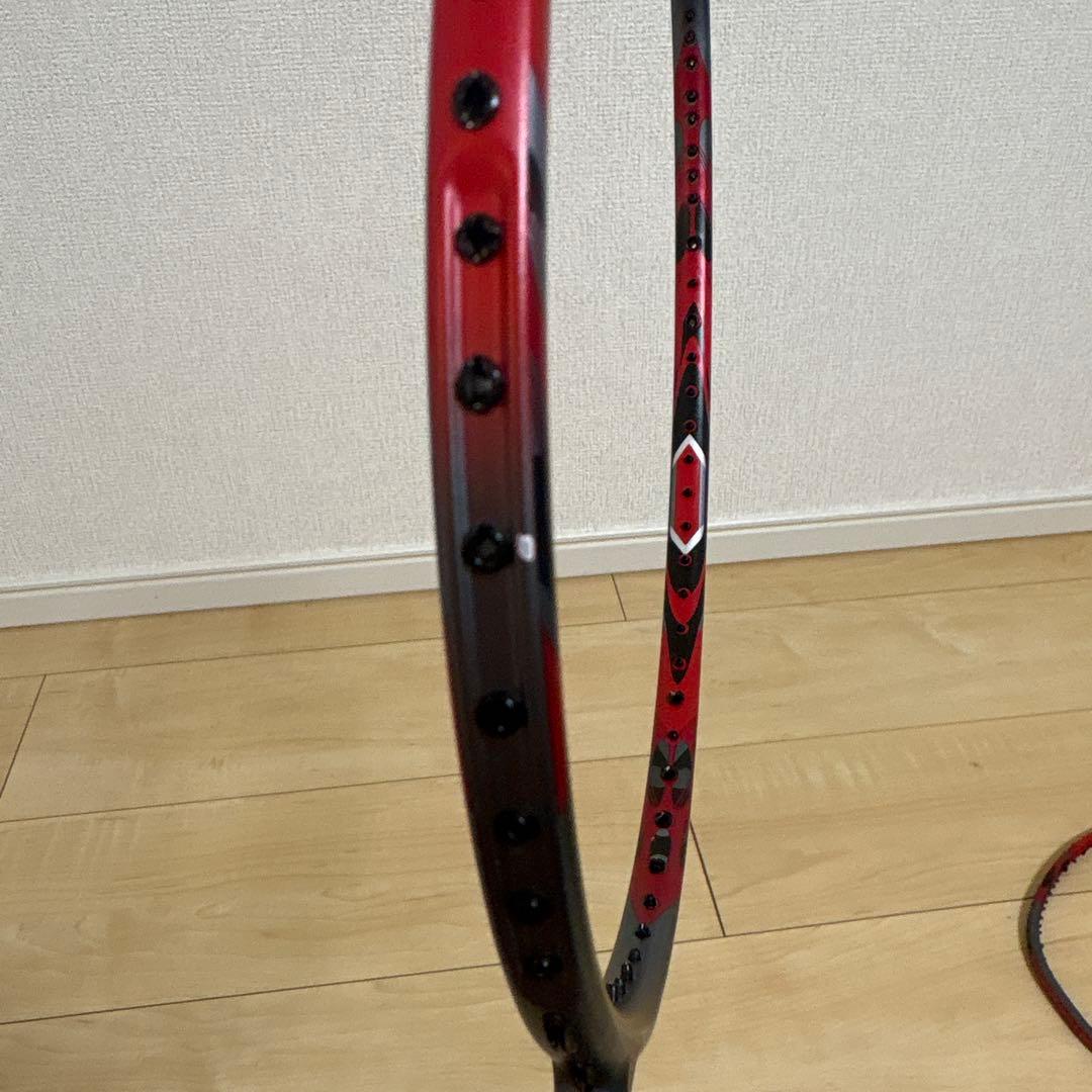 バドミントンラケット カークセイバー11プロ 4u5