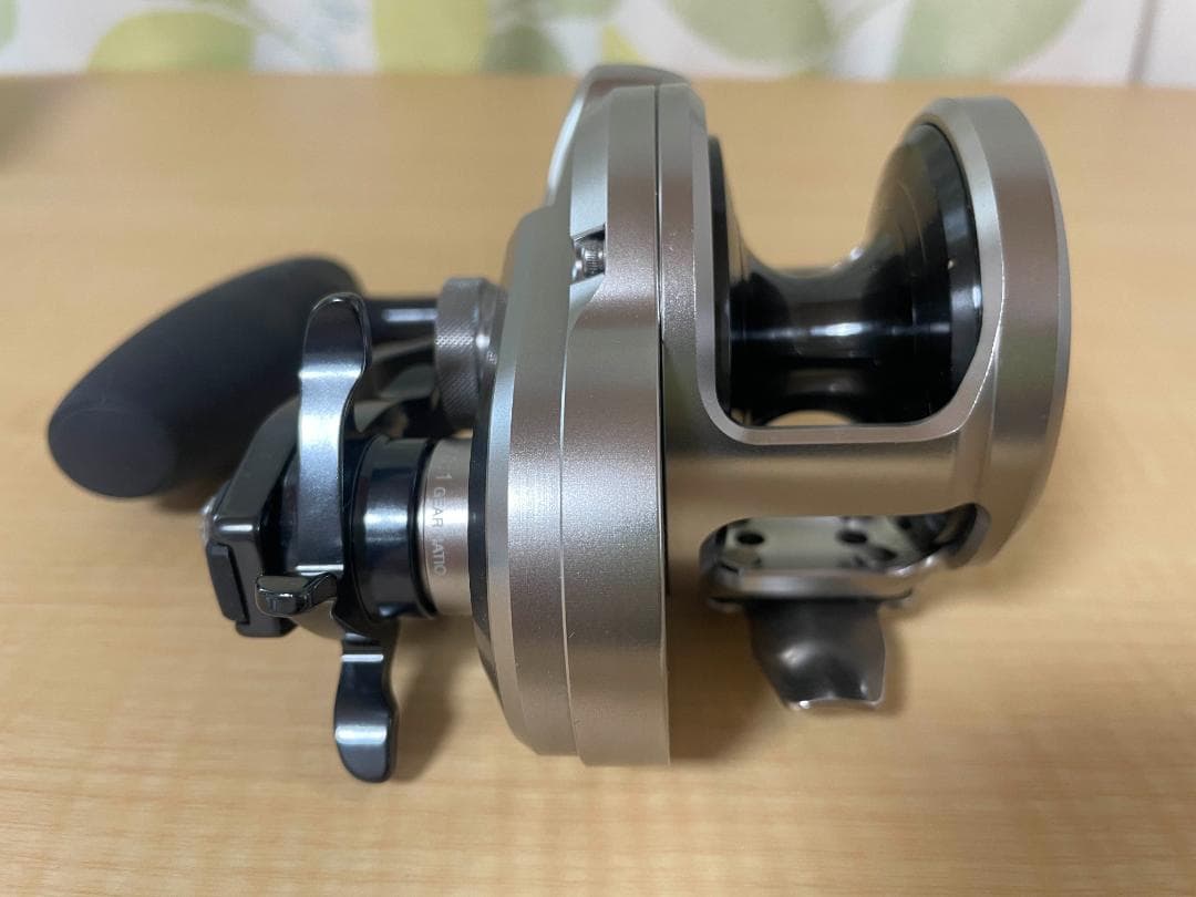 SHIMANO OCEA JIGGER 2000NRXG　M246