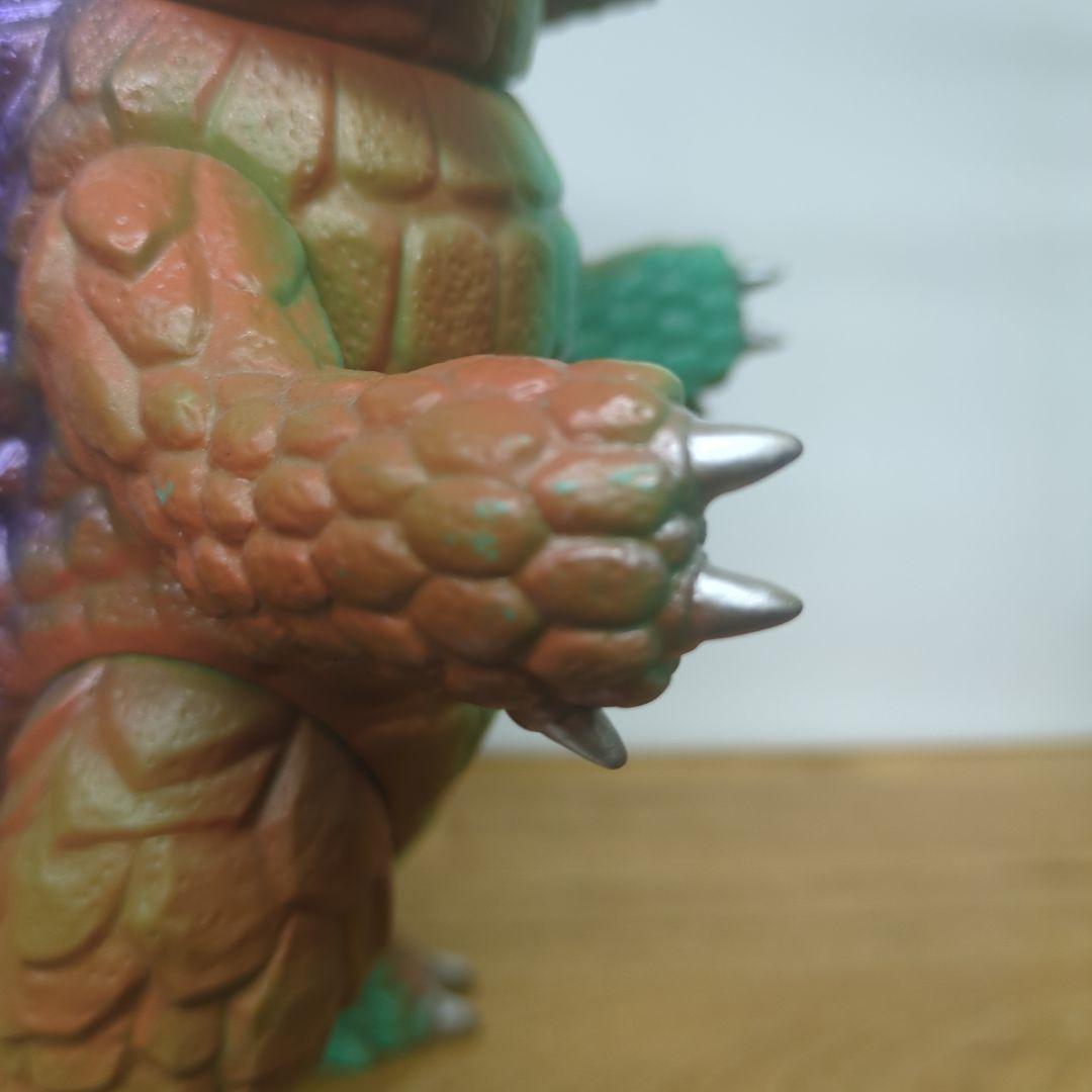 珍品！デッドキング（試作品）ミラーマン怪獣