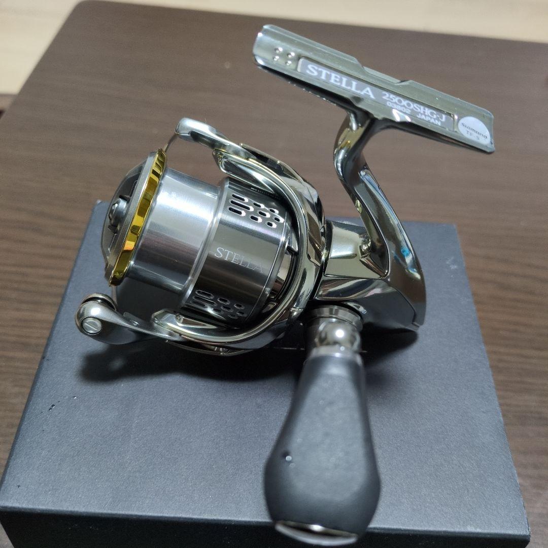 シマノ 18ステラc3000MHG 美品