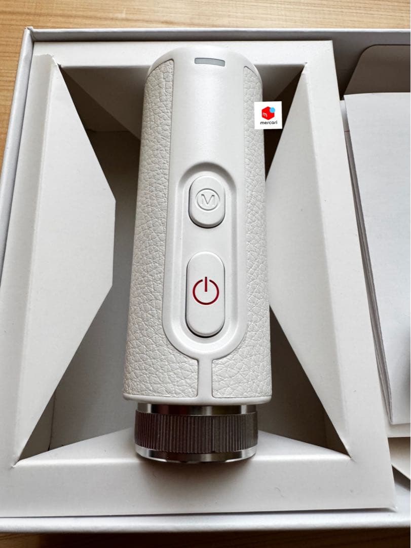 美品ファインキャディーJ1000 ホワイト上位モデルゴルフ用レーザー距離計
