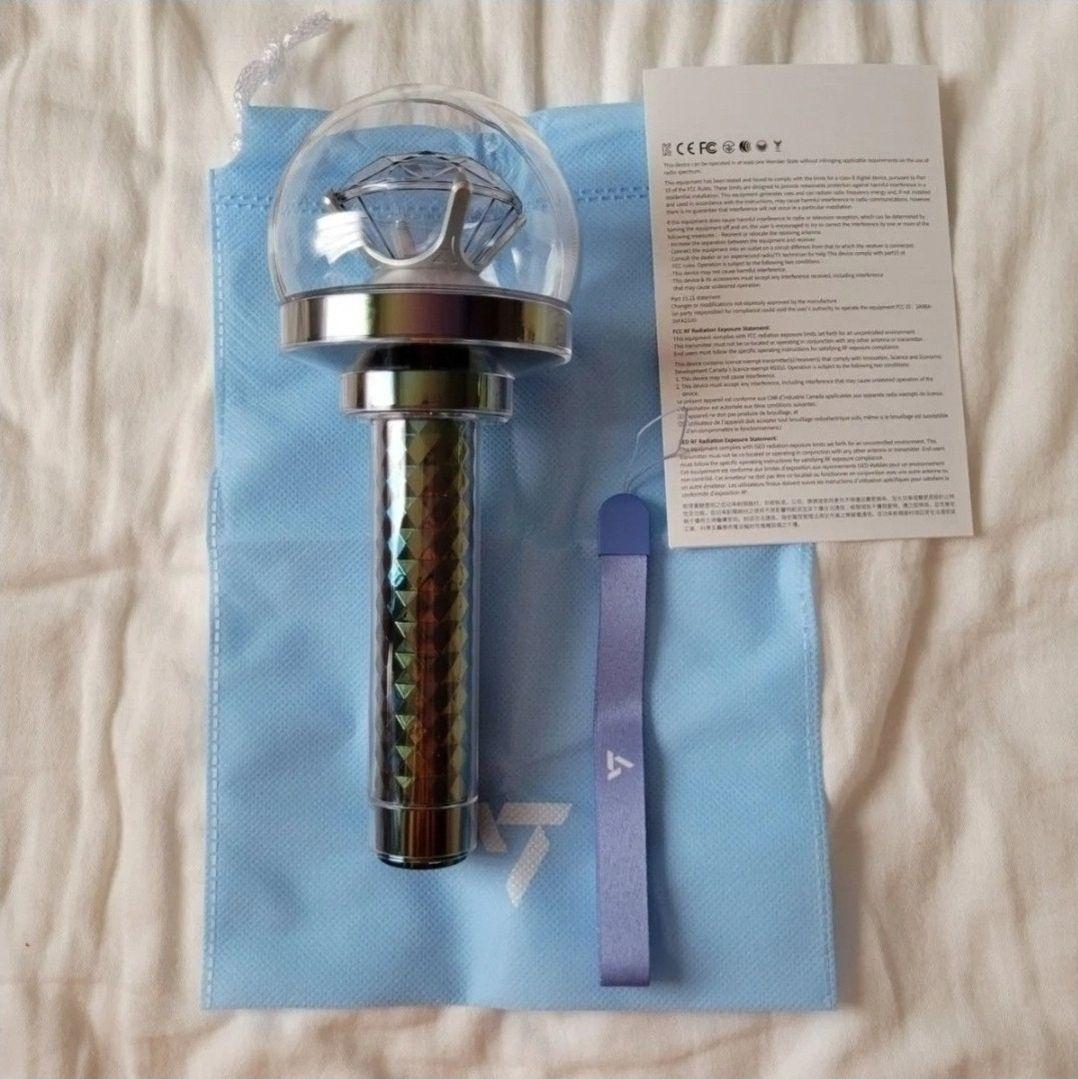 《SEVENTEEN》OFFICIAL LIGHT STICK VER.3