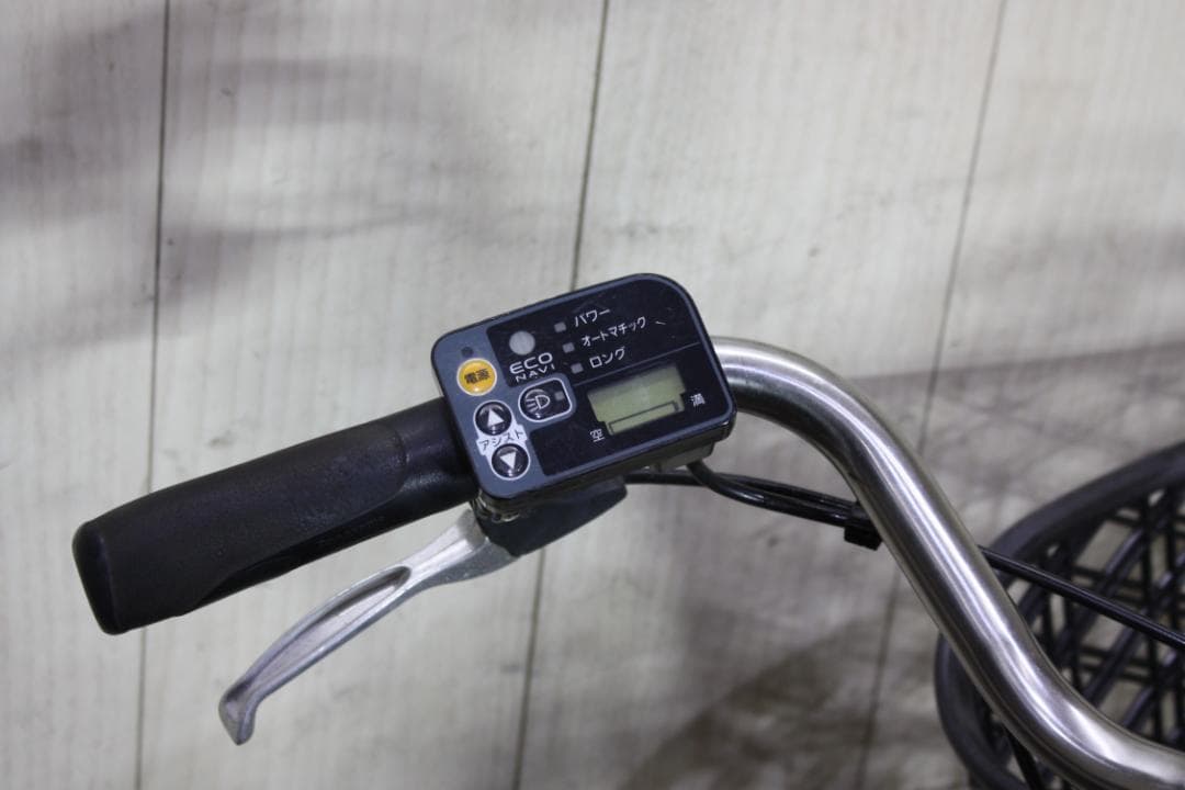 赤 電動アシスト自転車 シティタイプ 前カゴ付き