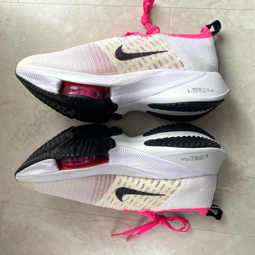 美品✨ナイキ 24.5 Nike W AIR ZOOM TEMPO NEXT%