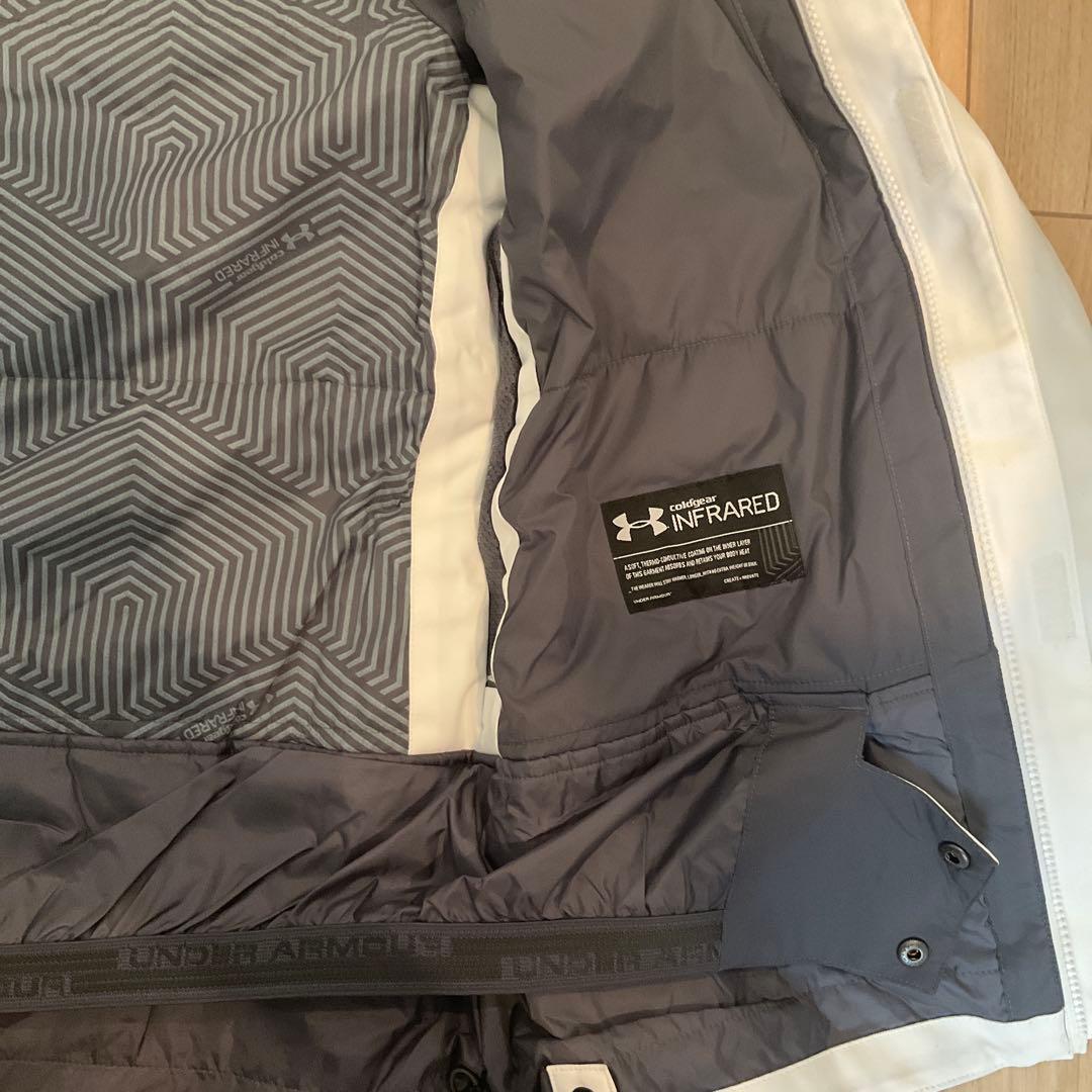 Under Armour レディース スキーウェア スノボジャケット