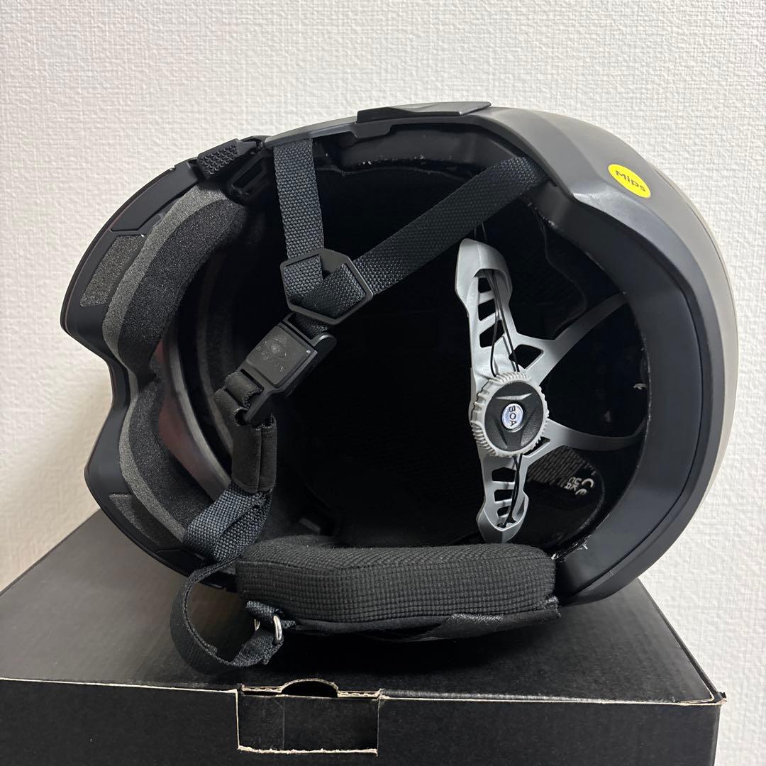 OAKLEY　MOD7　オークリー　スノーボード ヘルメット　スキー
