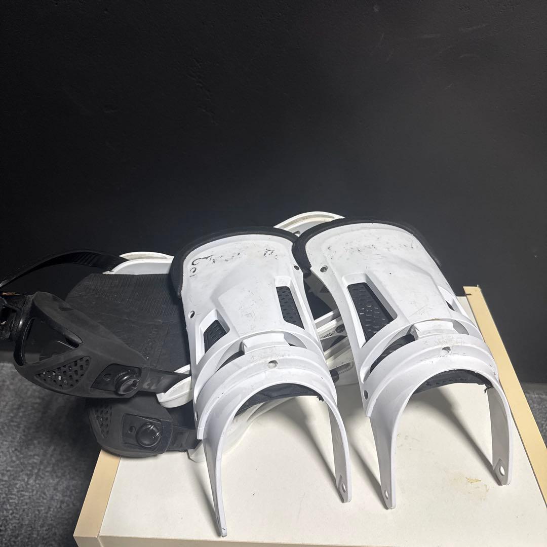 Burton Malavita Wing Sサイズ　20日まで値下げしてます