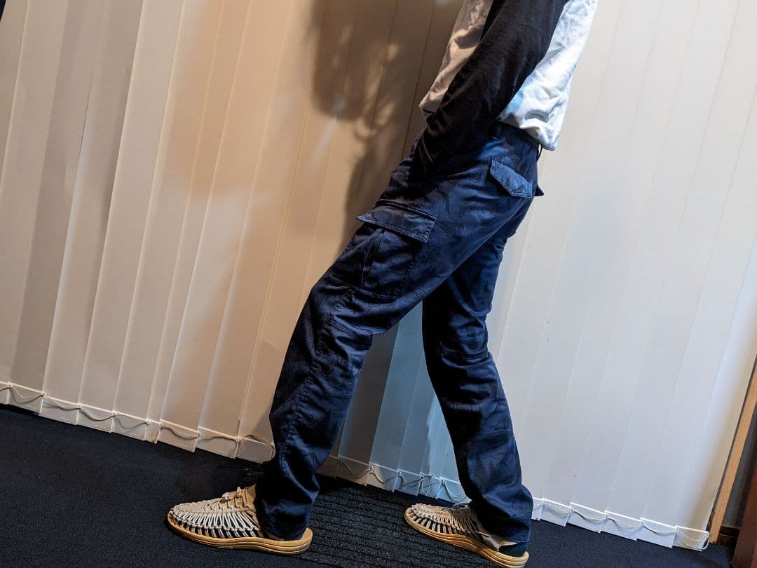 パーリーゲイツ　ジャックバニー　カーゴパンツ　風　ロングパンツ　総柄　ゴルフ　紺