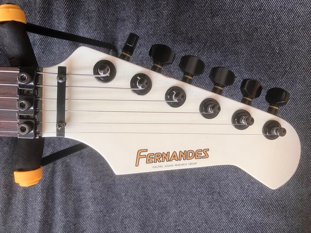 Fernandes Floyd Rose タイプ