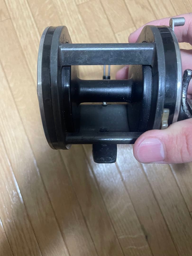 RYOBI 80L アドベンチャー　両軸