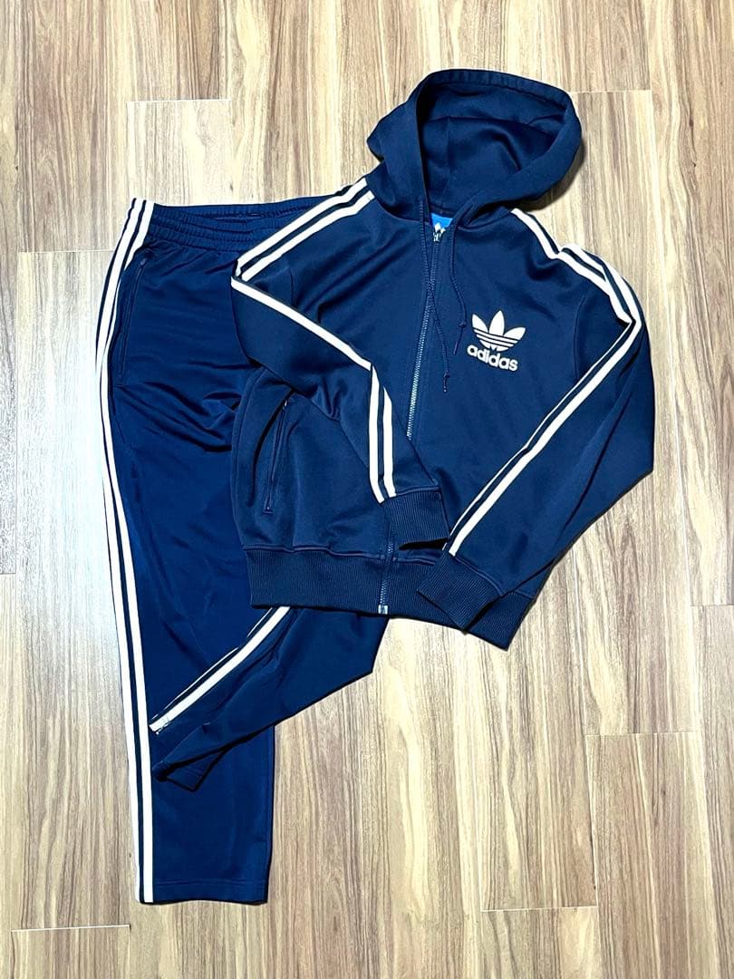 adidas originalsジャージセットアップ　ネイビー　Mサイズ