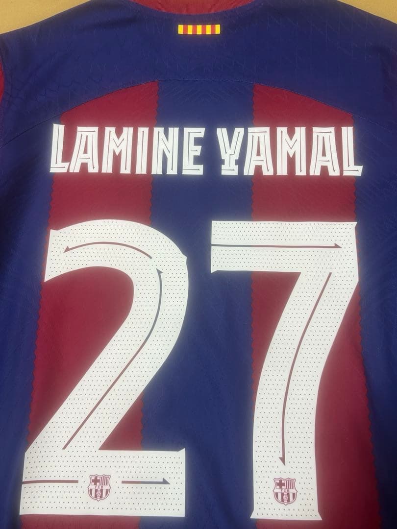 【超希少品】23-24バルセロナ ラミン・ヤマル オーセンティック ユ