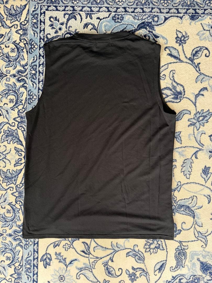 ウォーキング・ランニングウェア Charbon BITTER RUNNERS TEC NO-SLEEVE