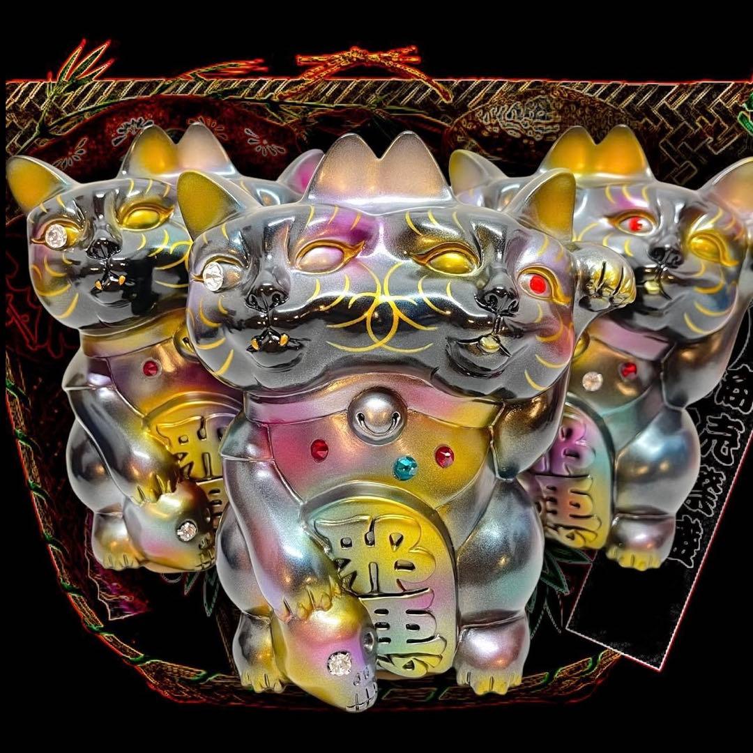 Izumonster魔除け猫 3off hxs ソフビ bemon ゾルメン