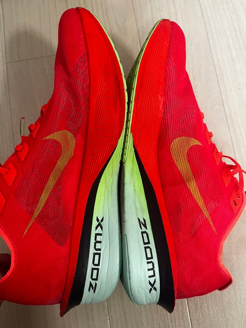 27.5cm NIKE ランニング シューズ ヴェイパーフライ 4