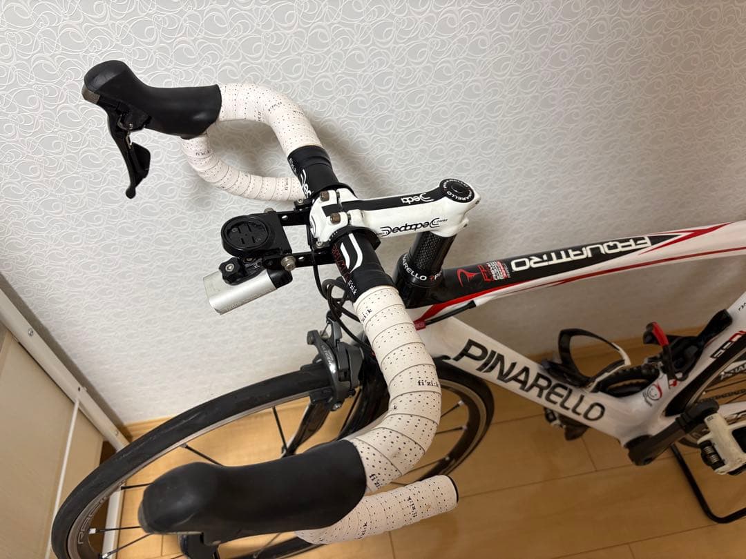 ピナレロPinarello FP QUATTRO Carbonサイコン　付き