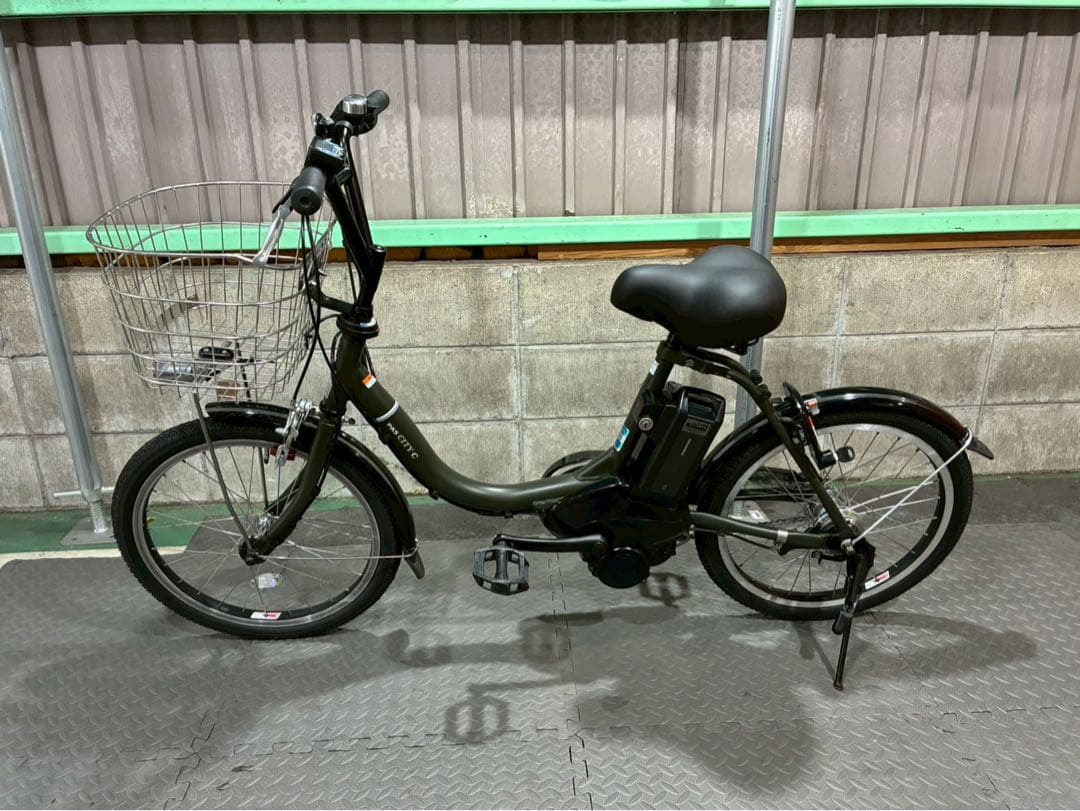 №8612電動自転車ヤマハ　パスシティーC 20インチ✨人気のカーキ✨