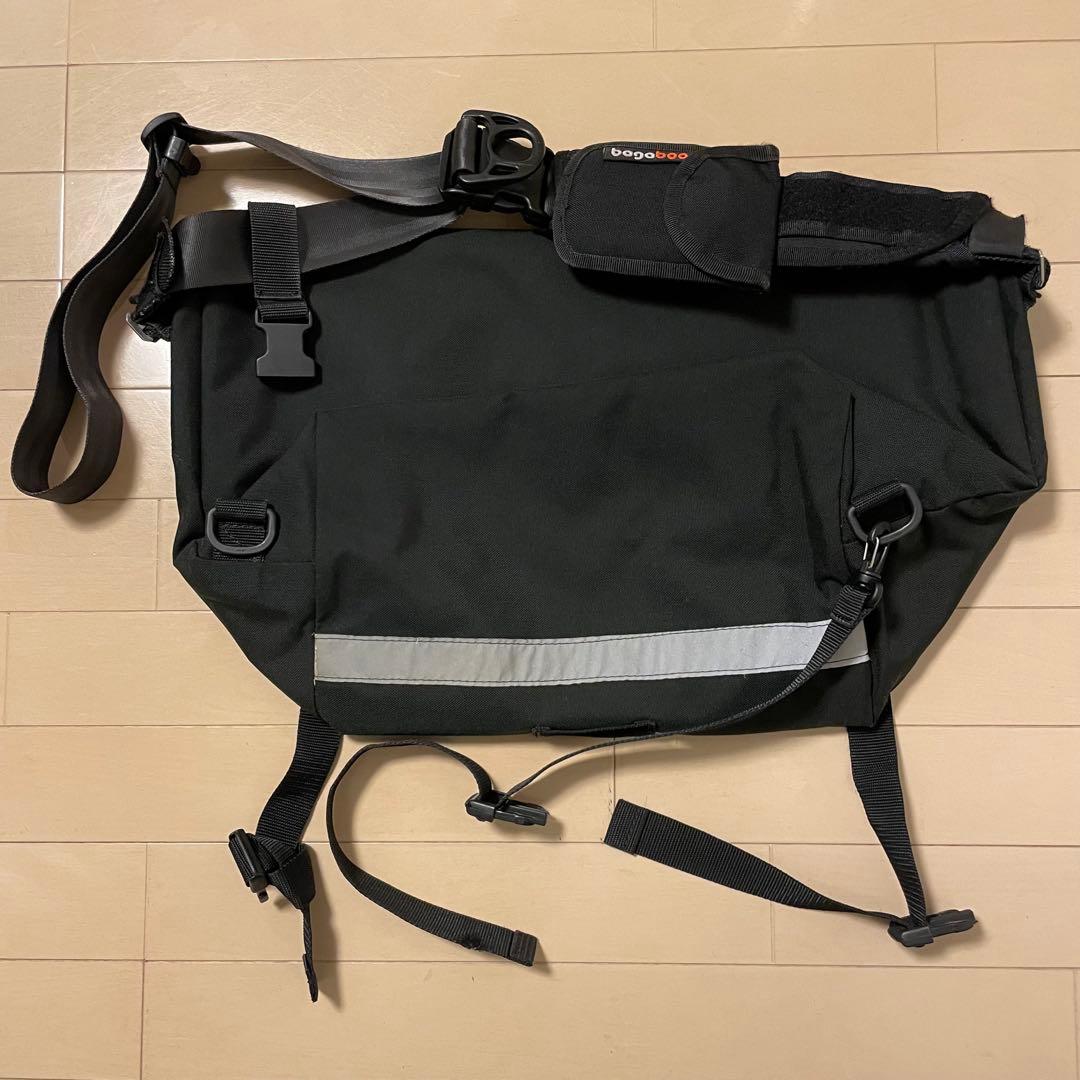 bagaboo メッセンジャーバッグ 黒　blue lug メッセンジャー