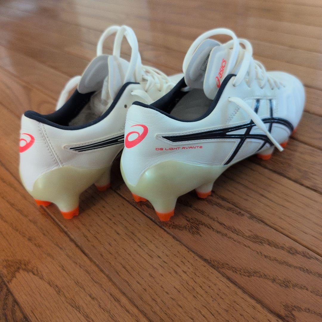 AKIアシックス　ASICS DS LIGHT AVANTE