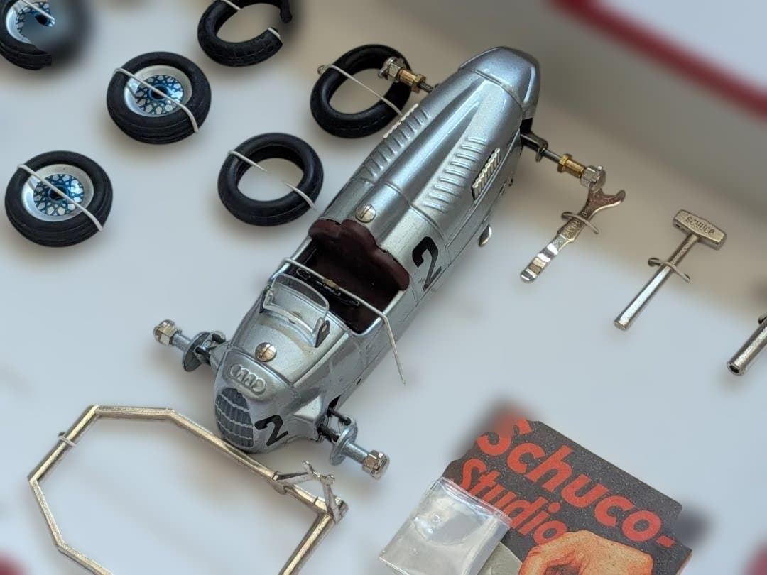 Schuco Studio II ミニカー組み立てキット 新品未使用