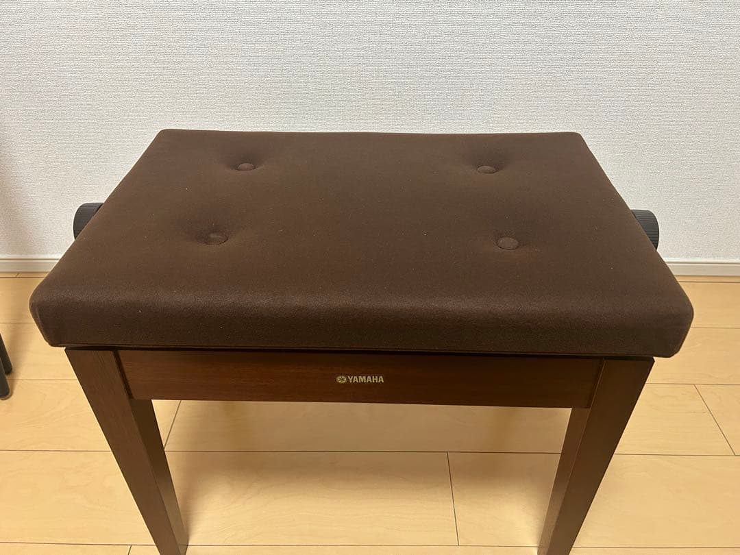 【Rosanoriページ】YAMAHA ピアノ椅子　茶　ウォールナット